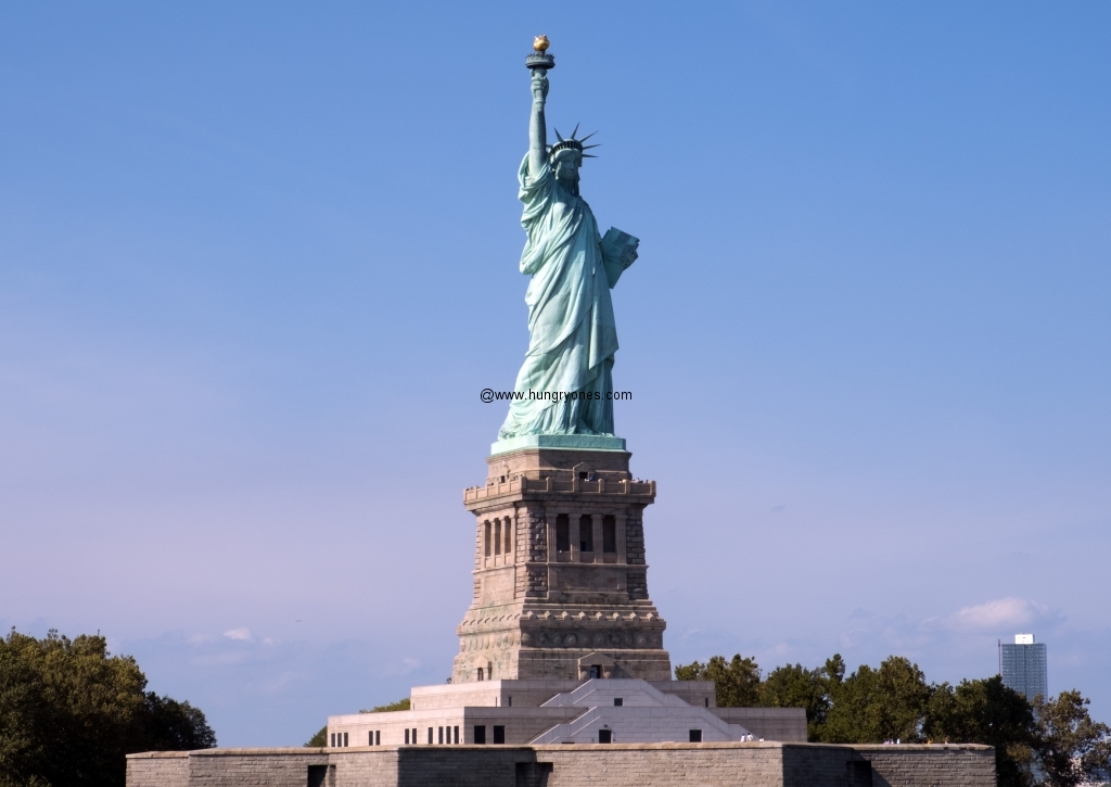 statue-liberty-1557